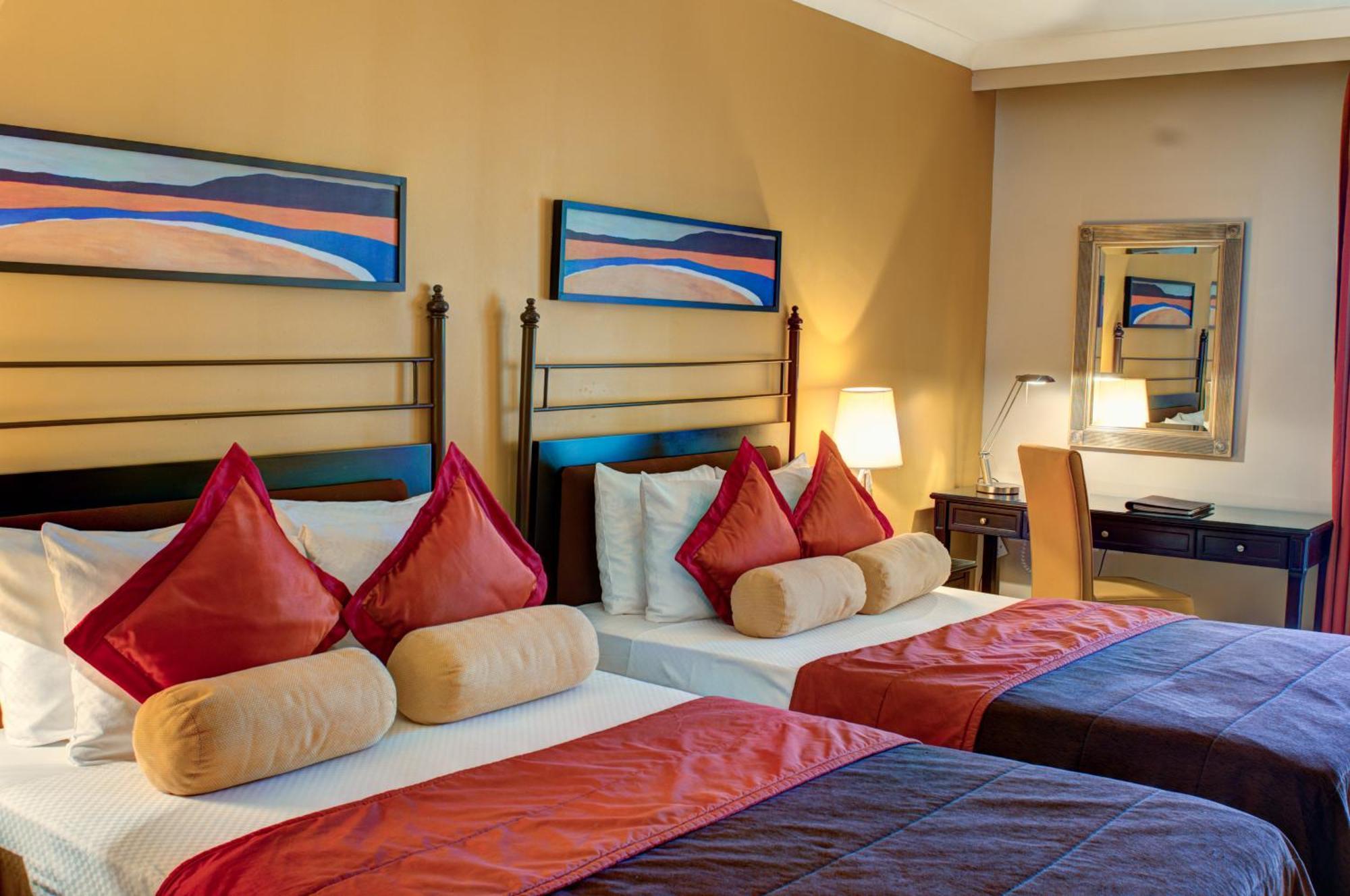 Corinthia St George'S Bay Hotel Saint Julian's Room photo